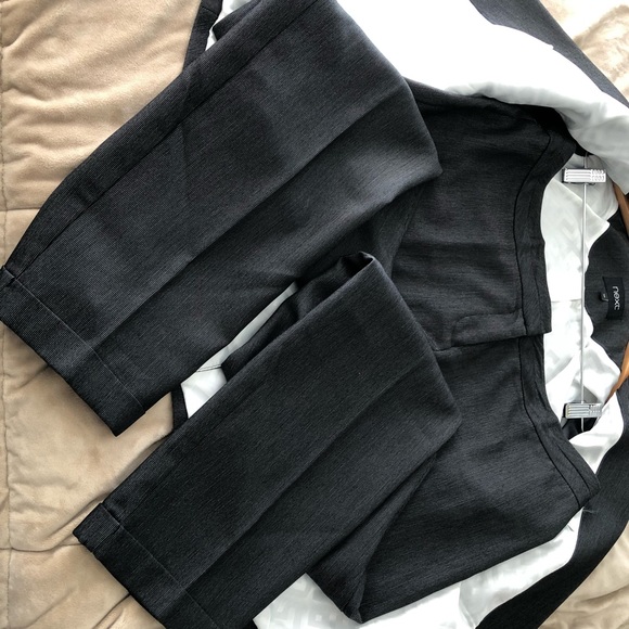 High-Quality Next Brand Pantsuit from England.  Beautiful Dark Textured Grey. - Picture 7 of 11